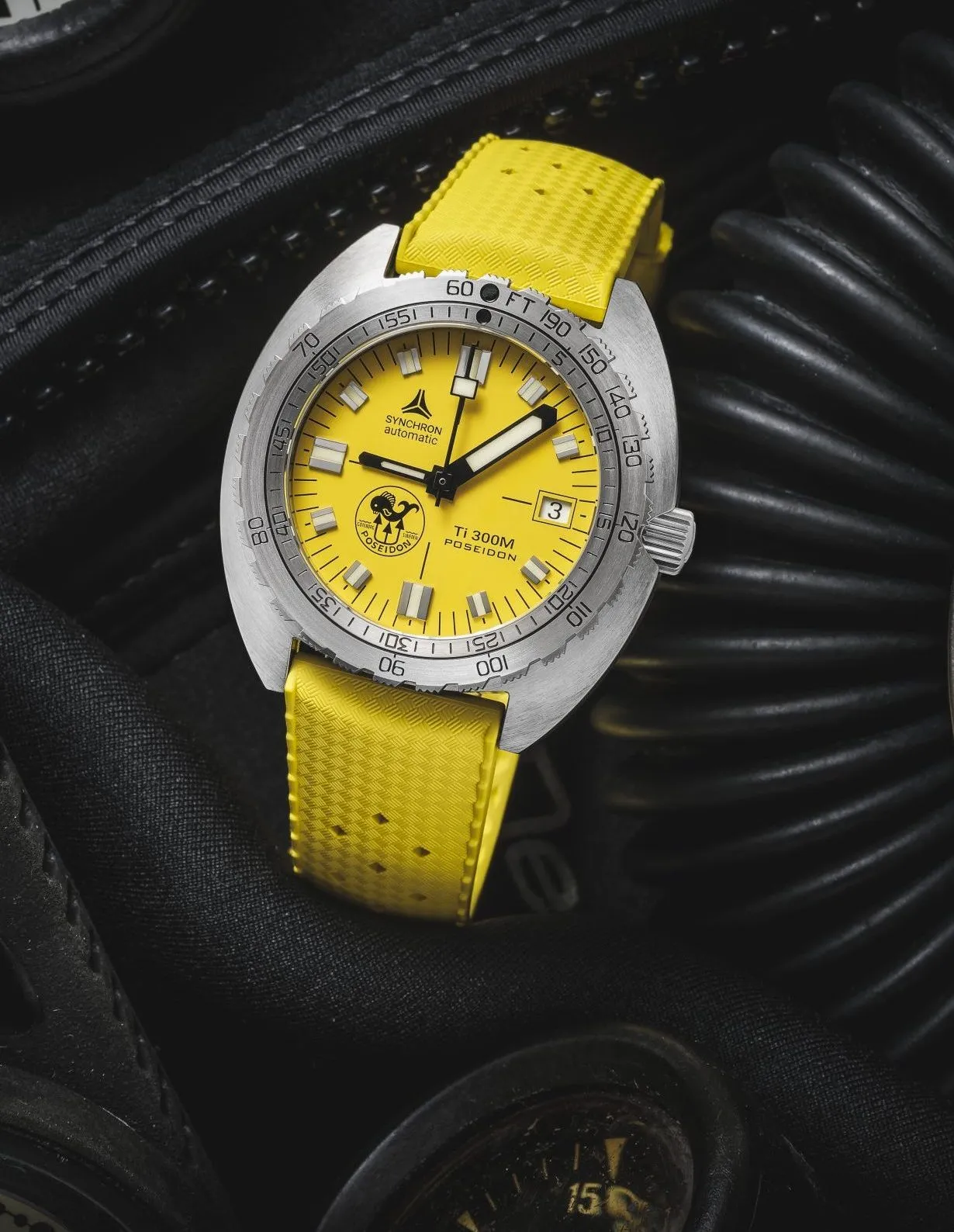 Synchron Ti300M Poseidon Limited Edition Mobile